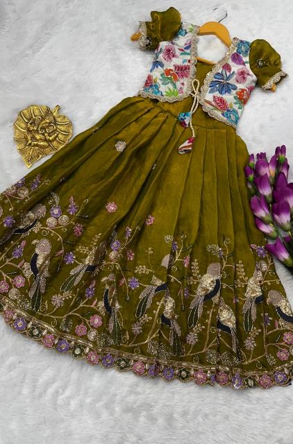kids koti gown silk Green Children wear suppliers in Bangalore
